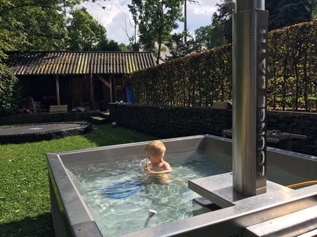 hot tub vierkant